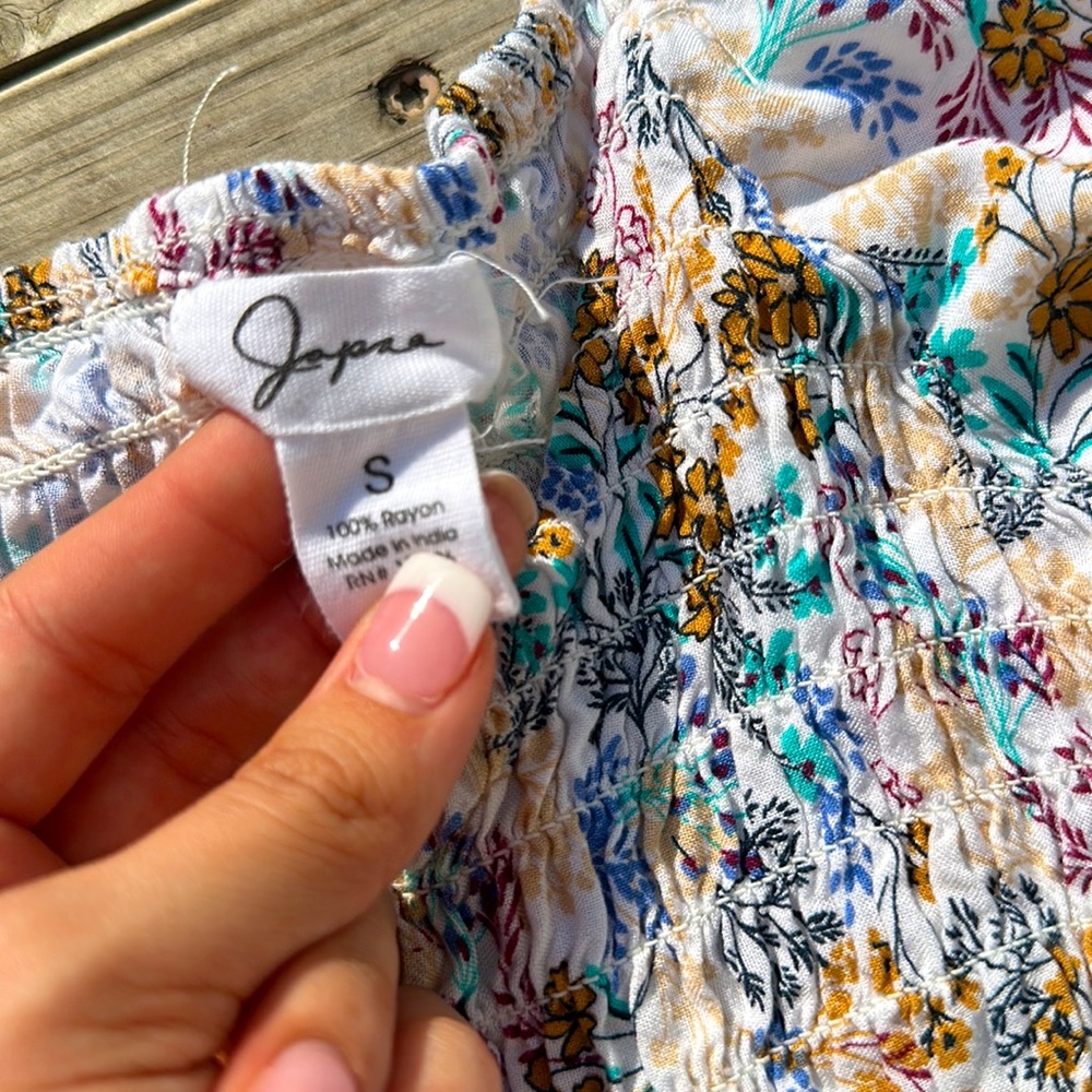SOLD Boutique Smocked Tee - Picture 4 of 4